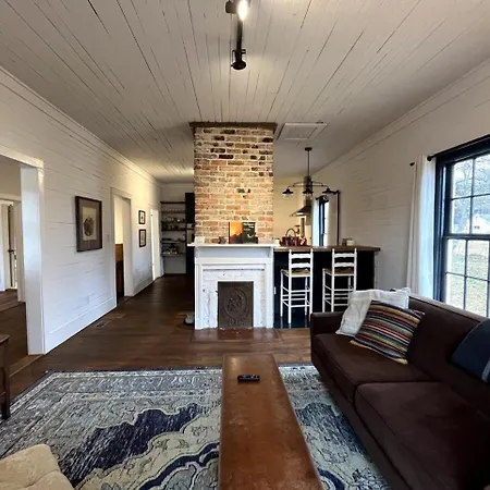 Villa Renovated Mill House In Historic Golden Belt